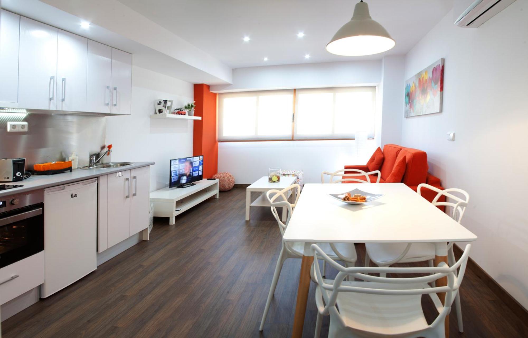 Color Suites Alicante Rom bilde