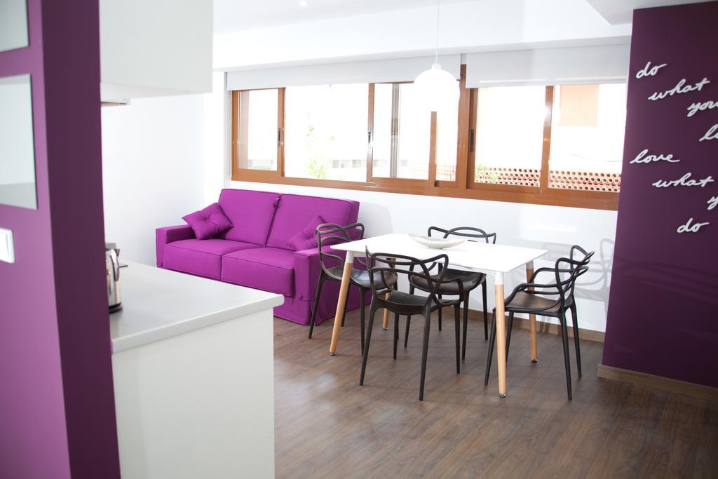 Color Suites Alicante Rom bilde